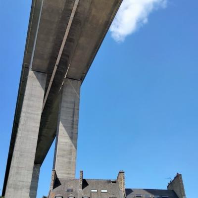 Pont N12 audessus du port